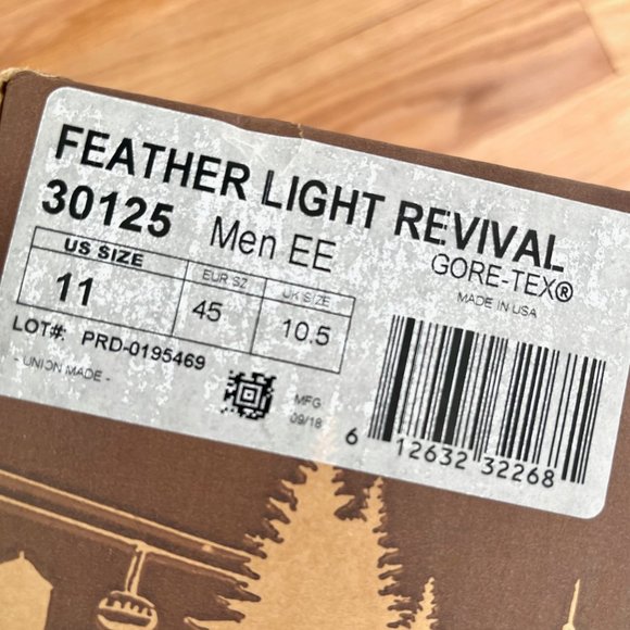 Danner - Feather Light Hiking Boots Revival, Men's - 11 - Picture 11 of 11